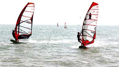 Planche à voile : un Français remporte Vietnam Fun Cup Planche à voile : un Français remporte Vietnam Fun Cup
