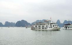 Vietnam: La zone couvrant la baie d'Ha Long et l'archipel de Cat Ba est officiellement inscrite au patrimoine mondial