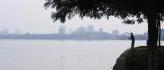 Le plus grand lac de Hanoi: à l'Ouest!