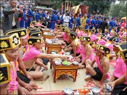 Patrimoine : les fêtes Giong vont recevoir le certificat de l'Unesco