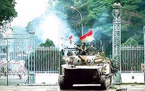 Il y a 48 ans, le 30 avril 1975: la fin de la guerre et la réunification du Vietnam