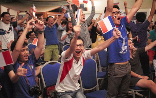 Mondial-2018 - "Allez les Bleus!" à l’ambassade de France au Vietnam
