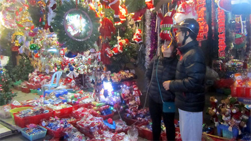 Marchés de Noël à Hanoi