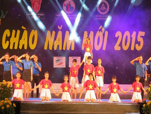 Le Vietnam fête le passage en 2015 Le Vietnam fête le passage en 2015
