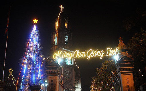 Nos meilleurs voeux pour un très joyeux Noël - Chúc mọi người một mùa Giáng Sinh an lành và vui vẻ Nos meilleurs voeux pour un très joyeux Noël - Chúc mọi người một mùa Giáng Sinh an lành và vui vẻ