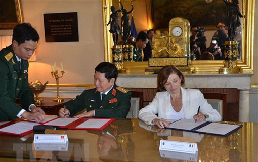 France - Vietnam : coopération en matière de défense