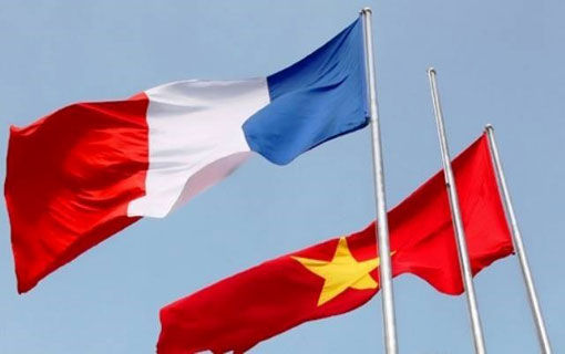 Approfondir le partenariat stratégique Vietnam-France Approfondir le partenariat stratégique Vietnam-France
