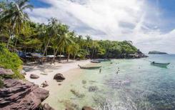 Phu Quoc doit élaborer des plans détaillés pour faire face à d'éventuelles situations épidémiques avant de devenir un site pilote d'accueil des touristes internationaux Phu Quoc doit élaborer des plans détaillés pour faire face à d'éventuelles situations épidémiques avant de devenir un site pilote d'accueil des touristes internationaux