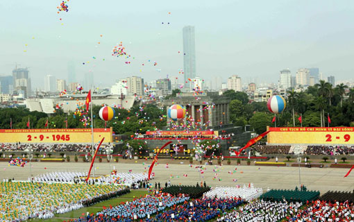 La place Ba Dinh à Hanoi, symbole de l’indépendance du Vietnam La place Ba Dinh à Hanoi, symbole de l’indépendance du Vietnam