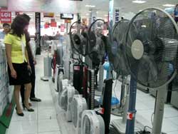 SEB : jette son dévolu sur le roi du ventilateur au Vietnam SEB : jette son dévolu sur le roi du ventilateur au Vietnam