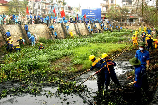 Vietnam : mobilisation générale pour sauver les plans d'eau de Hanoi !