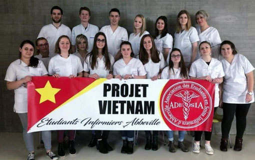 Seize élèves infirmières d’Abbeville partent au Vietnam