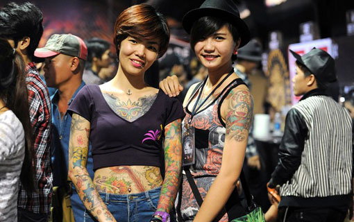 Convention internationale du tatouage au Vietnam