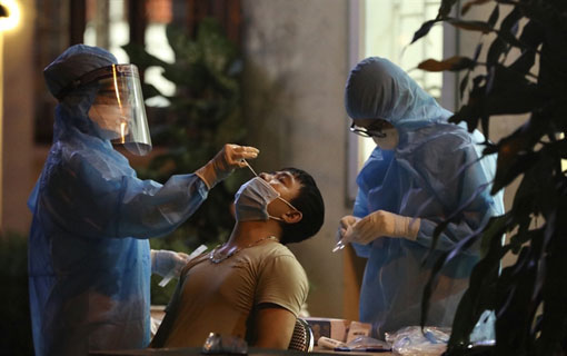 Covid-19 au Vietnam: Le ministère de la Santé demande aux localités de se concentrer sur les tests de dépistage pendant la distanciation sociale