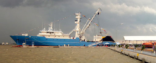 Lancement du 3ème thonier de Sapmer au Vietnam et commande de 2 autres Lancement du 3ème thonier de Sapmer au Vietnam et commande de 2 autres