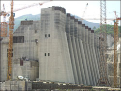 Lancement de la plus importante centrale hydro-électrique d'Asie du Sud-Est