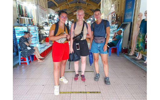 Les points chauds touristiques de Saigon reprennent vie Les points chauds touristiques de Saigon reprennent vie