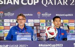 Football - Philippe Troussier, le sélectionneur du Vietnam, affiche ses ambitions pour la Coupe d'Asie des Nations