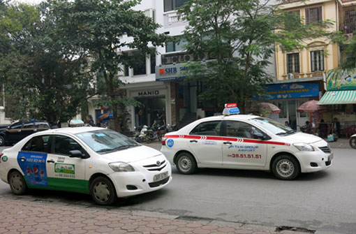 Transport : Uber bouscule le marché des taxis au Vietnam Transport : Uber bouscule le marché des taxis au Vietnam