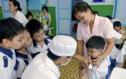 Le plus grand Centre de vaccination du Vietnam inauguré à Hanoï