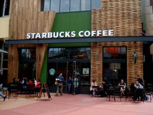Un premier Starbucks au Vietnam Un premier Starbucks au Vietnam