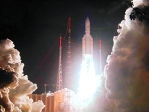 Le 2è satellite du Vietnam, Vinasat-2, placé en orbite Le 2è satellite du Vietnam, Vinasat-2, placé en orbite