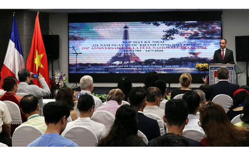 La coopération entre la France et le Vietnam a validé leur relation dynamique de partage d'intérêts La coopération entre la France et le Vietnam a validé leur relation dynamique de partage d'intérêts