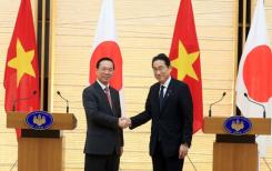 Le Vietnam et le Japon ont élevé leurs relations au rang de partenariat stratégique intégral Le Vietnam et le Japon ont élevé leurs relations au rang de partenariat stratégique intégral