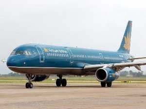Vietnam Airlines atterrit à Jakarta Vietnam Airlines atterrit à Jakarta