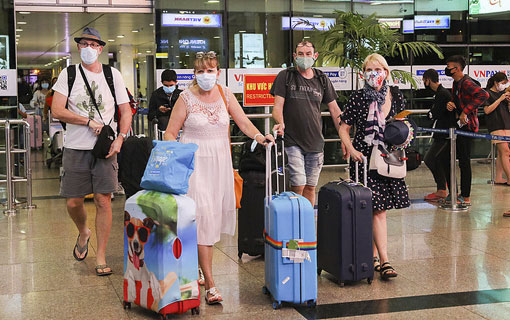 Vietnam : la reprise des vols internationaux en juillet est très improbable, selon les consultants en tourisme