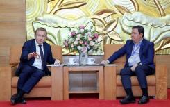 L'Union Vietnamienne des Organisations d'Amitié (VUFO) et l'Agence Française de Développement (AFD) vont coopérer pour de nouvelles actions de soutien aux ONG françaises au Vietnam L'Union Vietnamienne des Organisations d'Amitié (VUFO) et l'Agence Française de Développement (AFD) vont coopérer pour de nouvelles actions de soutien aux ONG françaises au Vietnam